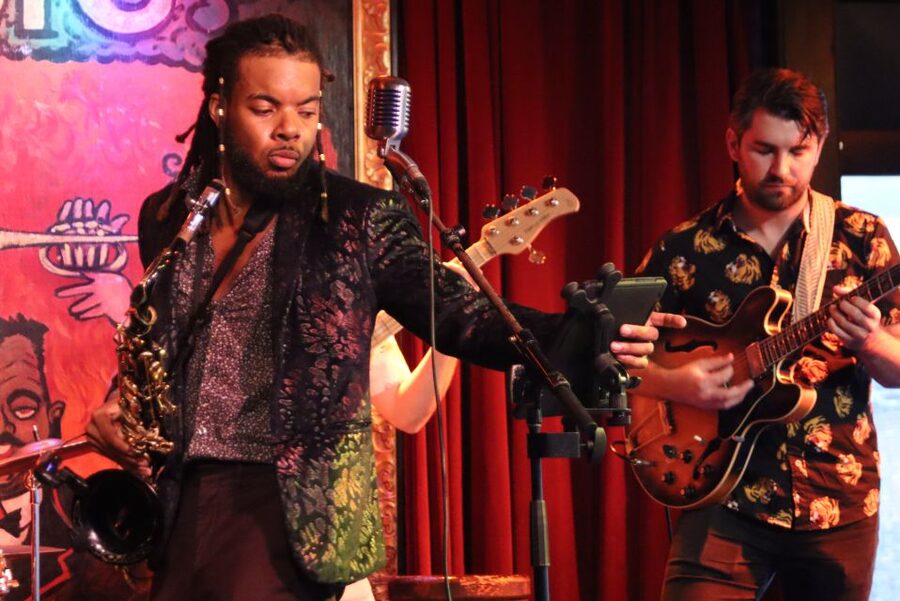 New Orleans: Frenchmen Street VIP Live Music Pub Crawl - What to bring and how to prepare