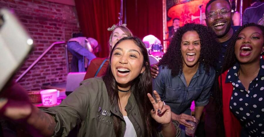 New Orleans: Frenchmen Street VIP Live Music Pub Crawl - From jazz history to Frenchmen folklore