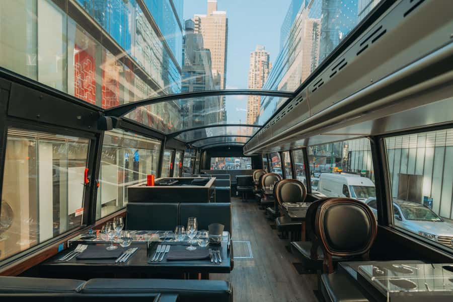 New York City: Bustronome Gourmet Lunch Tour on a Luxury Bus - How the Lunch Courses Fit the Ride