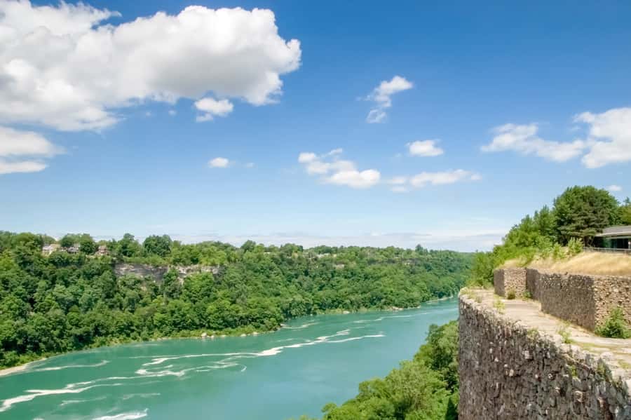 Niagara Falls: Canadian and American Deluxe Day Tour - American Falls viewpoints and Goat Island