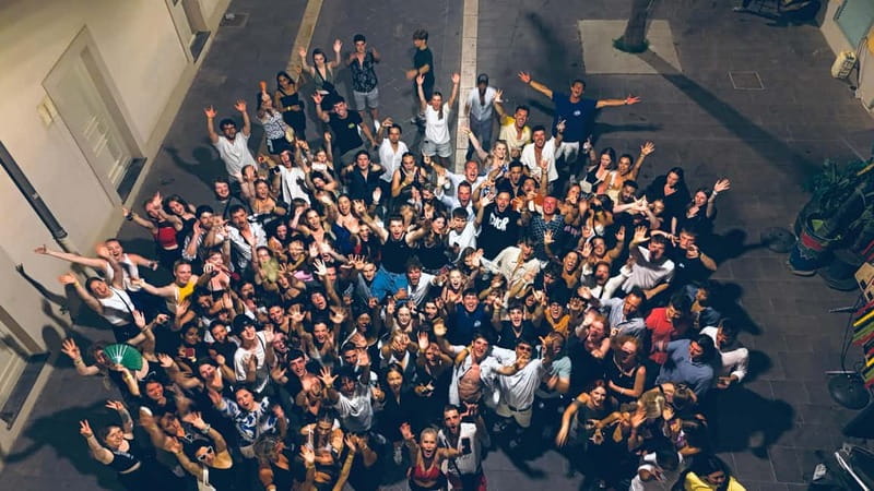 Nice: Bar/Pub Crawl with Free Shots and VIP Entry - What happens at the four venues
