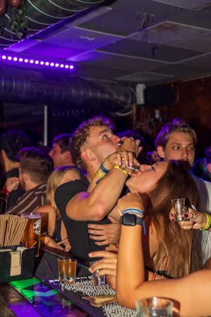 Nice: Orange Bar Crawl with 5 Free Shots & VIP Club Entry - What the praise tells you about the hosts