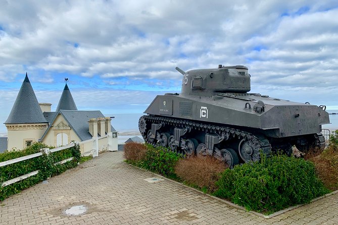 Normandy Battlefields D-Day Private Trip with VIP Services from Paris - Arromanches explains the engineering behind D-Day