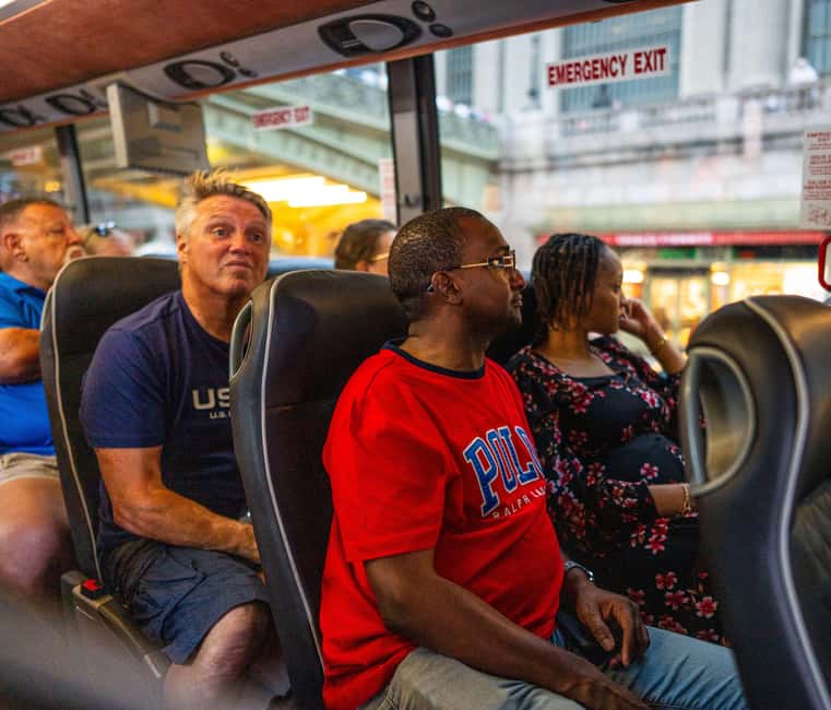 NYC at Night: 3-Hour Luxury Bus Tour of Top Highlights - Ending in Times Square with the city still lit