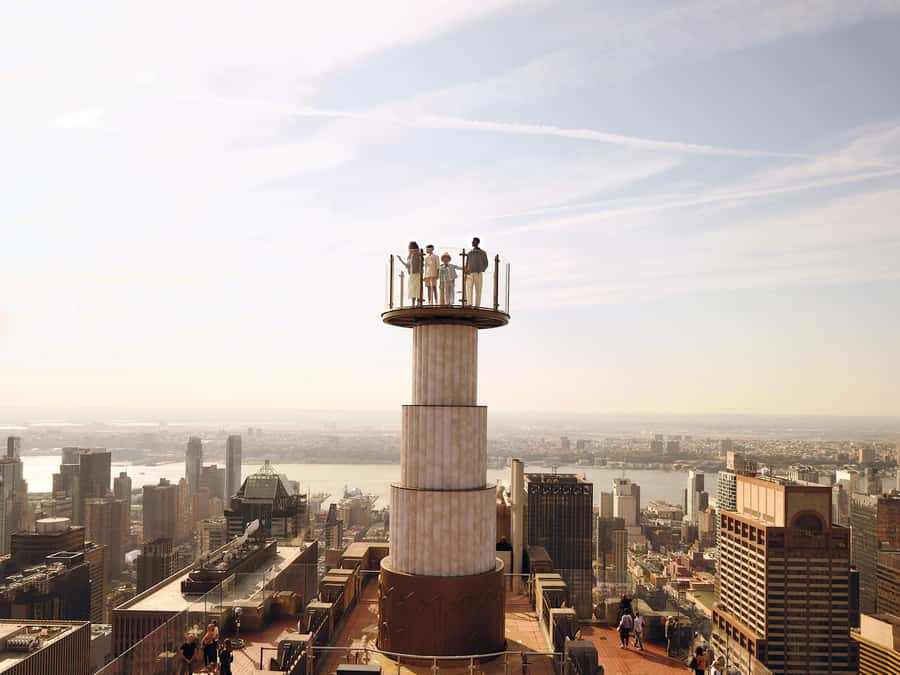 NYC: VIP Rockefeller Center Tour with Observation Deck Entry - Priority access to Top of the Rock