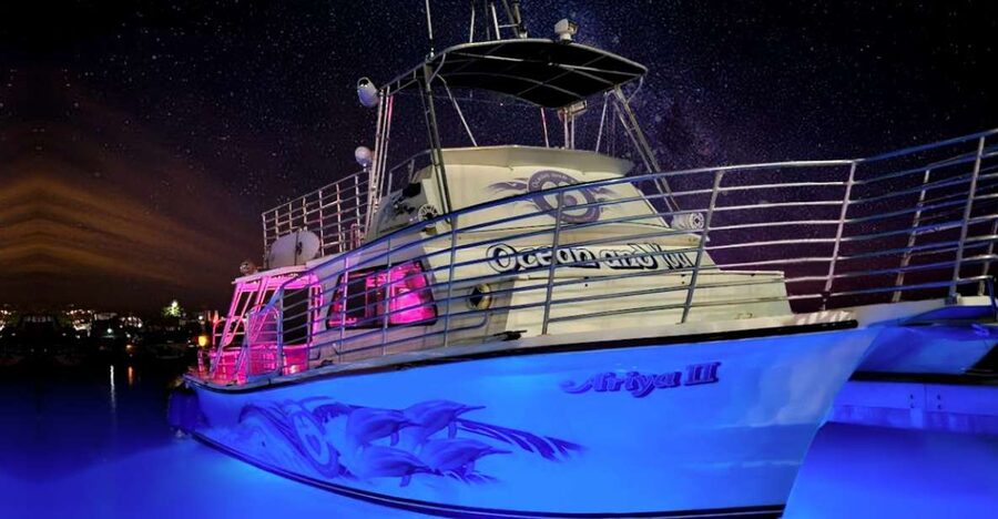 Oahu: Premium Waikiki Sunset Party Cruise with Live DJ - When the Boat Becomes a Dance Floor