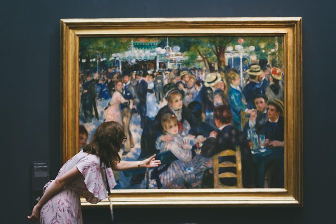 Orsay Museum - Exclusive Guided Tour (Reserved Entry Included) - Entering the Musée d’Orsay through the former railway station