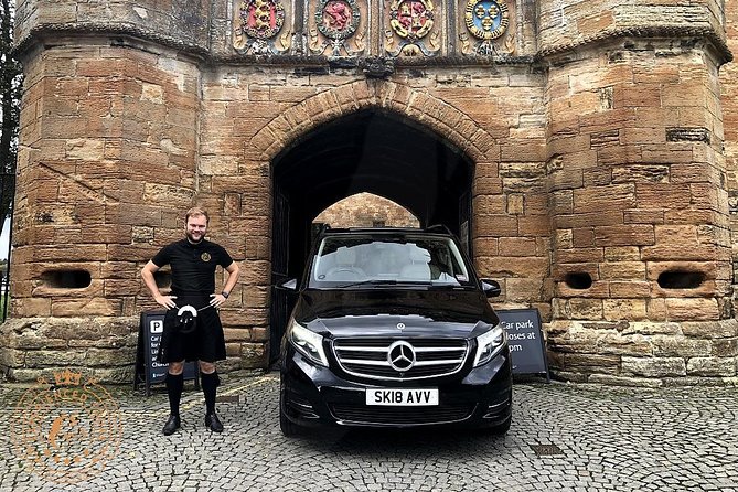 Outlander locations experience, Private Tour in a premium Minivan - Guide service and the value of the day