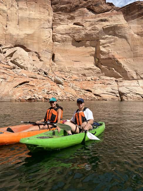 Page, Arizona: Lake Powell Premium Kayak Rental - Choosing a single or double kayak