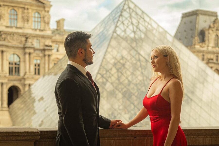 Paris: Eiffel Tower & Louvre Photoshoot (High End Edits) - Starting at Bir-Hakeim or the City of Architecture