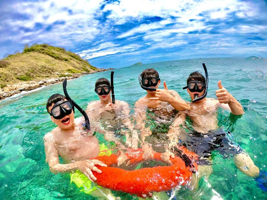 Pattaya: Exclusive 3-Island Catamaran Tour with Buffet Lunch - A full day on the water from Pattaya