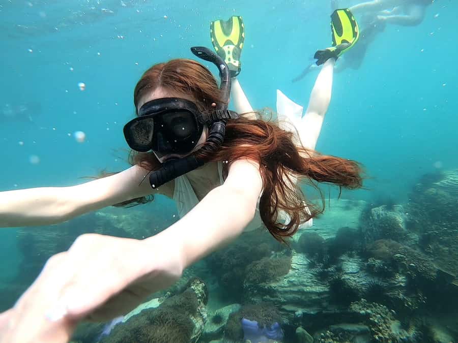 Pattaya: Exclusive 3-Island Catamaran Tour with Buffet Lunch - Monkey Island: the lively finish