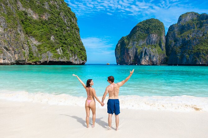 Phi Phi & Bamboo Island Full Day Tour by Premium Speed-Catamaran - Maya Bay: the famous first stop