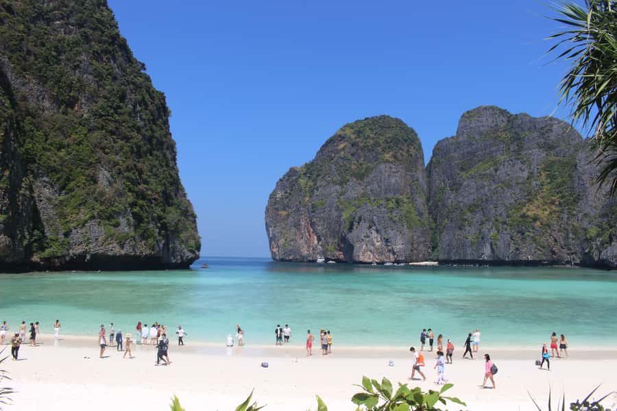 Phi Phi & Bamboo Islands: Premium Day Trip w/ Seaview Lunch - Pileh Lagoon is the best place to get in the water