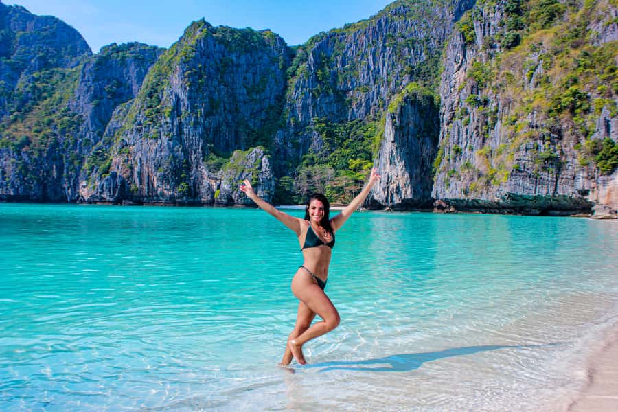 Phi Phi & Bamboo Islands: Premium Day Trip w/ Seaview Lunch - From Phuket hotels to Royal Phuket Marina
