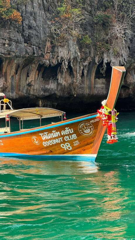 phi phi island : Luxury Private Wooden Boat Rental - Key points to know before booking