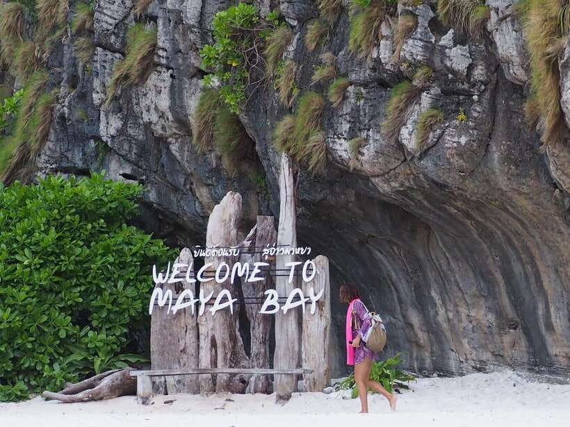 phi phi island : Luxury Private Wooden Boat Rental - Shark Point and Viking Cave for water time