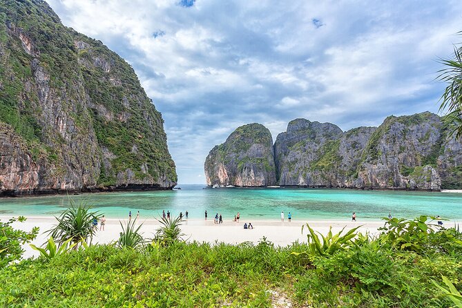Phi Phi, Maya Bay, & Khai Islands Premium Trip from Phuket - Phi Phi Ley and Maya Bay: famous for good reason