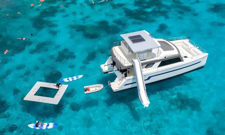 Phuket: Indigo Luxury Yacht to Phi Phi, Maya & Maithon - The early pickup from Phuket