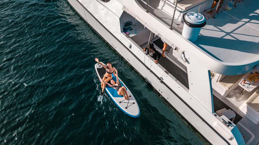 Phuket: James Bond & Phang Nga Bay by Luxury Sunset Yacht - Sailing into Phang Nga Bay