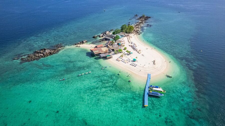 Phuket: Khai Islands Premium Speedboat Half Day Adventure - Khai Nui: a rocky stop for swimming and photos