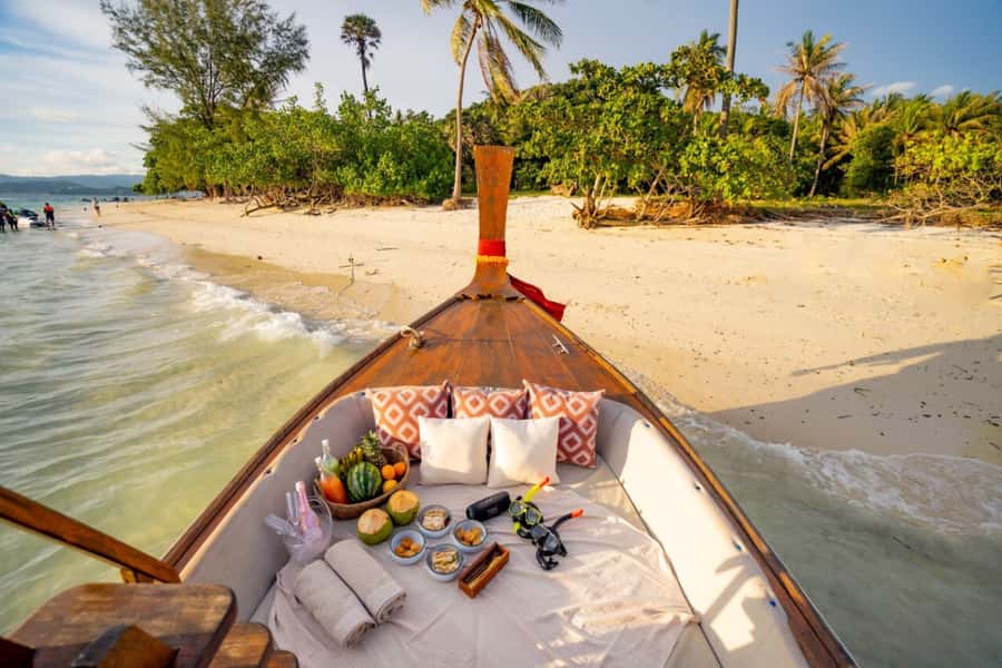 Phuket: Luxury Private Longtail Boat Islands Discovery Tour - Rang Yai and the sunset ride