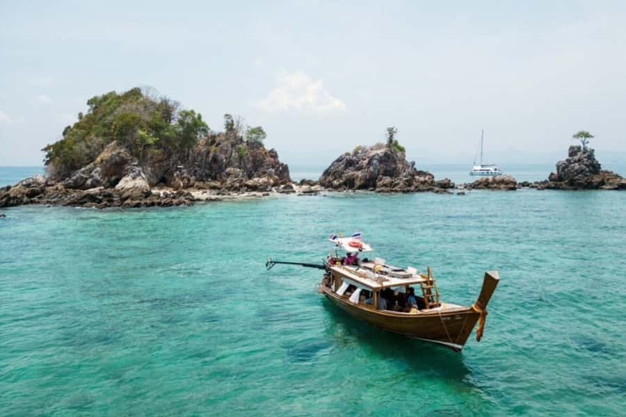 Phuket: Luxury Private Longtail Boat Islands Discovery Tour - Service: attentive with supplies, light on explanation