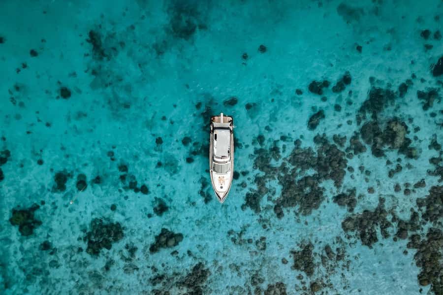 Phuket: Phi Phi Island & Maya Bay Luxury Yacht Day Tour - Lunch at sea, not a quick packed meal