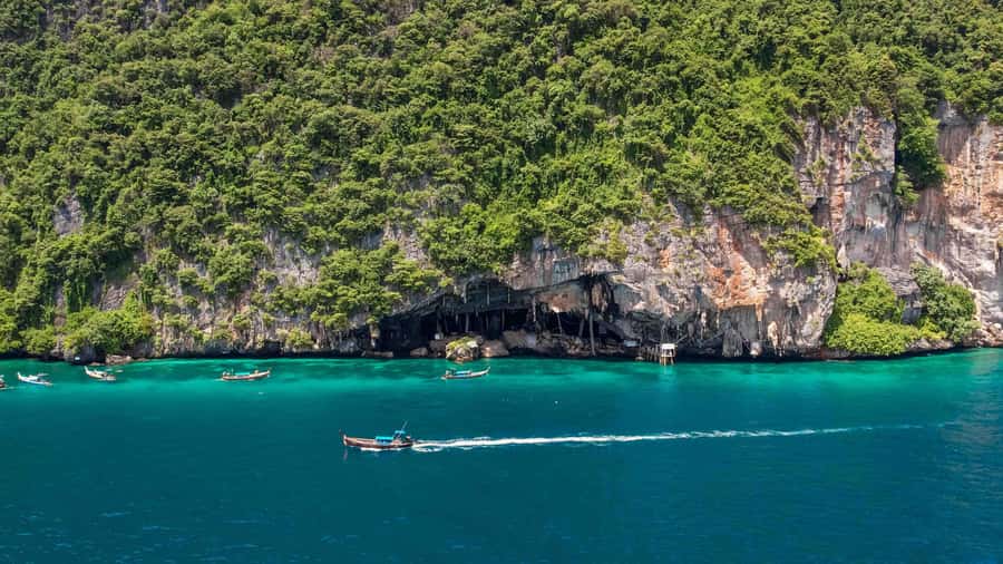 Phuket: Phi Phi, Maya & Bamboo By Premium Speed Catamaran - Viking Cave and Monkey Bay are quick viewpoints