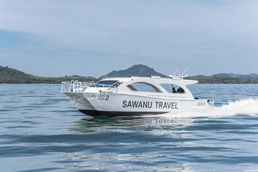 Phuket: Phi Phi, Maya & Bamboo By Premium Speed Catamaran - Phi Phi Don brings snorkeling and lunch