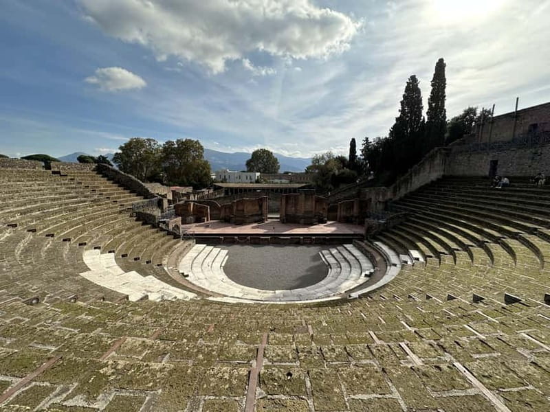 Pompeii: Exclusive Tour with Archaeologist and Entry Tickets - Forum Baths and the Macellum