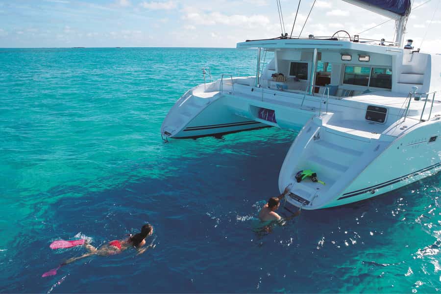 Port Douglas: Low Isles Afternoon Cruise on Luxury Catamaran - Who will enjoy this trip most?
