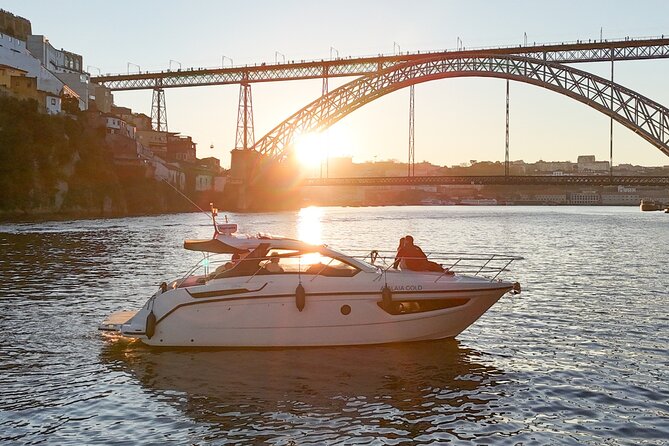 Porto: Luxury Yacht Cruise with Wine Tasting & Snacks - How this compares with shorter river trips