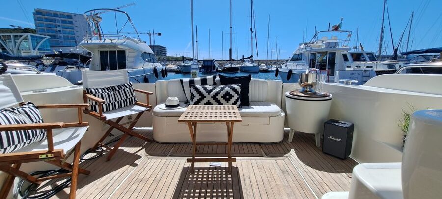 Porto: Luxury Yacht Tour of the 6 Bridges and Douro Estuary - Key points to know before booking