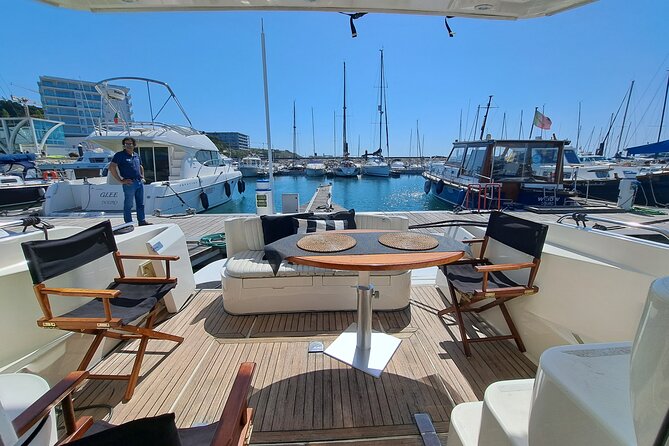 Porto: Luxury Yacht Tour on the Douro River - Sunset or Daytime - Starting at Douro Marina in Vila Nova de Gaia