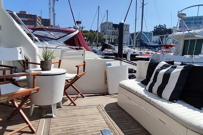 Porto: Luxury Yacht Tour on the Douro River - Sunset or Daytime - A yacht experience with a personal touch