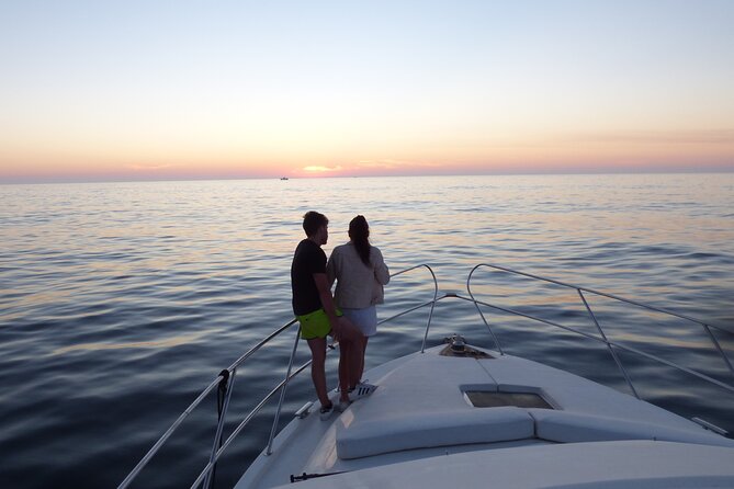Porto: Luxury Yacht Tour on the Douro River - Sunset or Daytime - Is $59.28 a fair price?