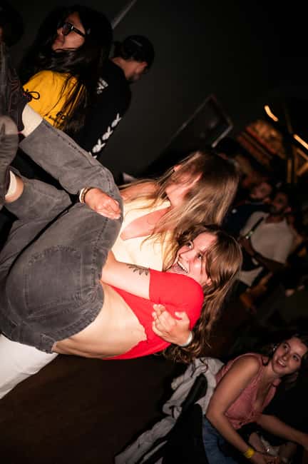 Porto: Pub Crawl with 7 Drinks, Games, and VIP Club Entry - The social side is the real reason to book