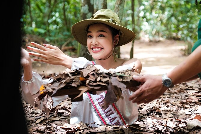 Premium Cu Chi Tunnels Tour with Local Expert - Entering the Cu Chi Tunnels around 9 a.m.