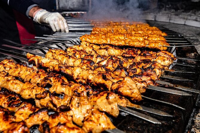 Premium Desert Safari, food Service with 4 alcoholics drinks - Key details before you book