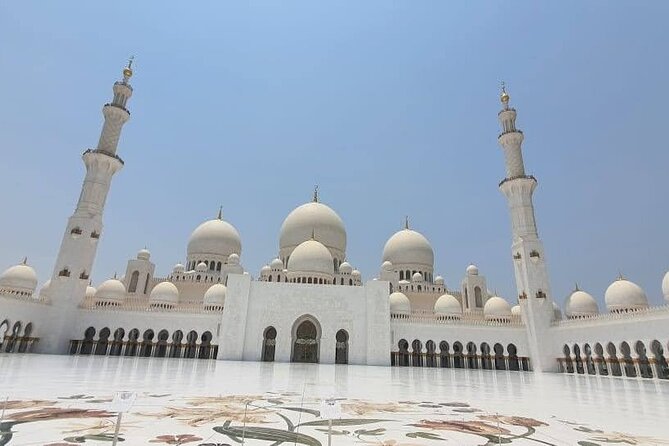 Premium Half Day Abu Dhabi Grand Mosque Tour from Dubai - Dress and the abaya question