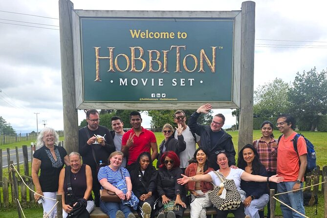 Premium Hobbiton Small Group Day Tour from Auckland - The road south through Waikato farming country