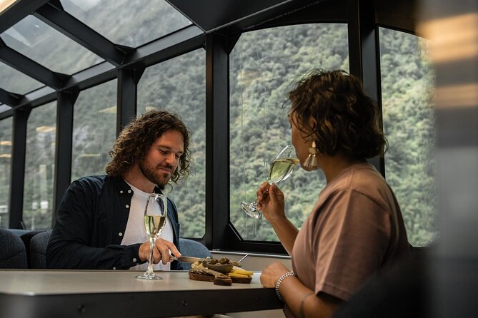 Premium Milford Sound Cruise Including Lunch - Who will get the most from this cruise