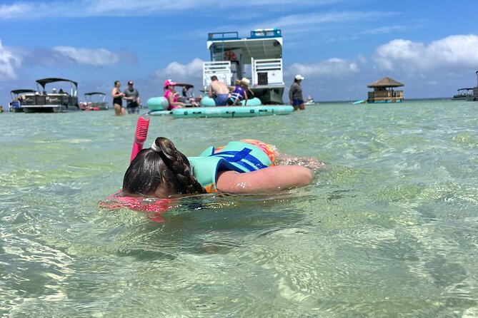 Premium Non-Private 3 Hour Crab Island Tour with Bathroom - How the crew shapes the day