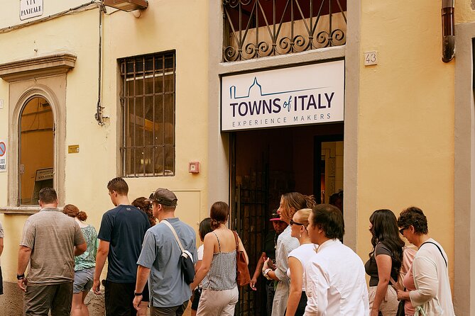 Premium Pasta and Gelato Cooking Class in Florence - Rolling tagliatelle and filling ravioli