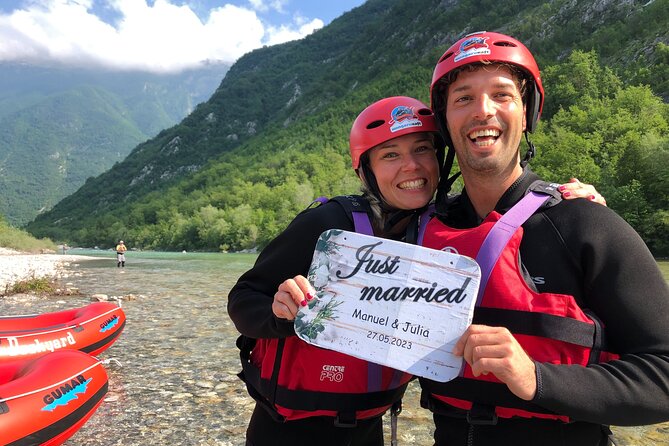 Premium RAFTING on Soca River. Photo service. Families welcome. - Meeting at the HungaroRaft base in Bovec