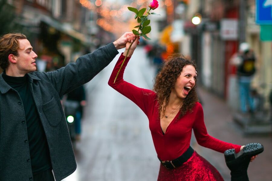 Premium Romantic Photoshoot Experience for Couples - Who will enjoy this most?