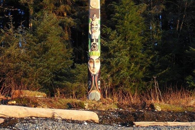 PREMIUM Sitka Scenic Tour - Alaska Raptor Center: eagles, owls, and rehabilitation work