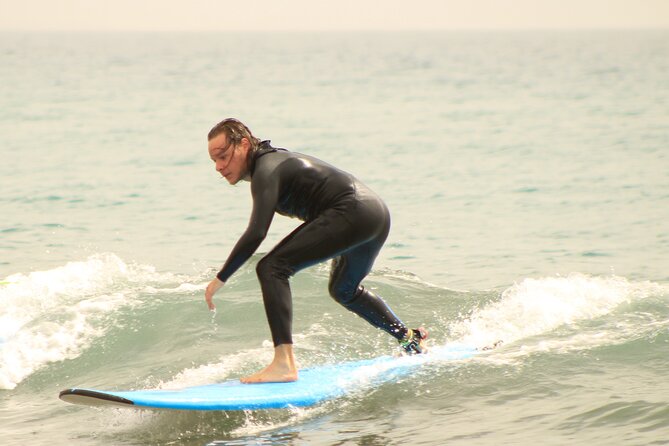 Premium Surf Course in Gran Canaria - What the equipment and extras add to the price