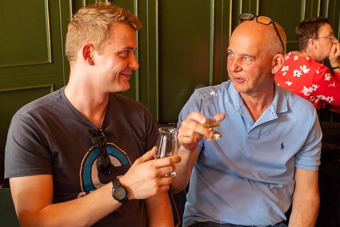 Premium Whiskey and Food Tasting in Dublin - Five glasses, two Dublin bars, one useful introduction